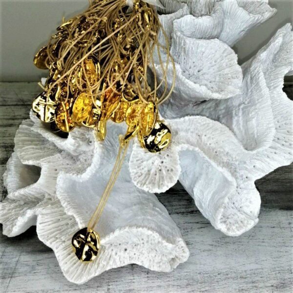 Μαρτυρικό με χρυσό σταυρο