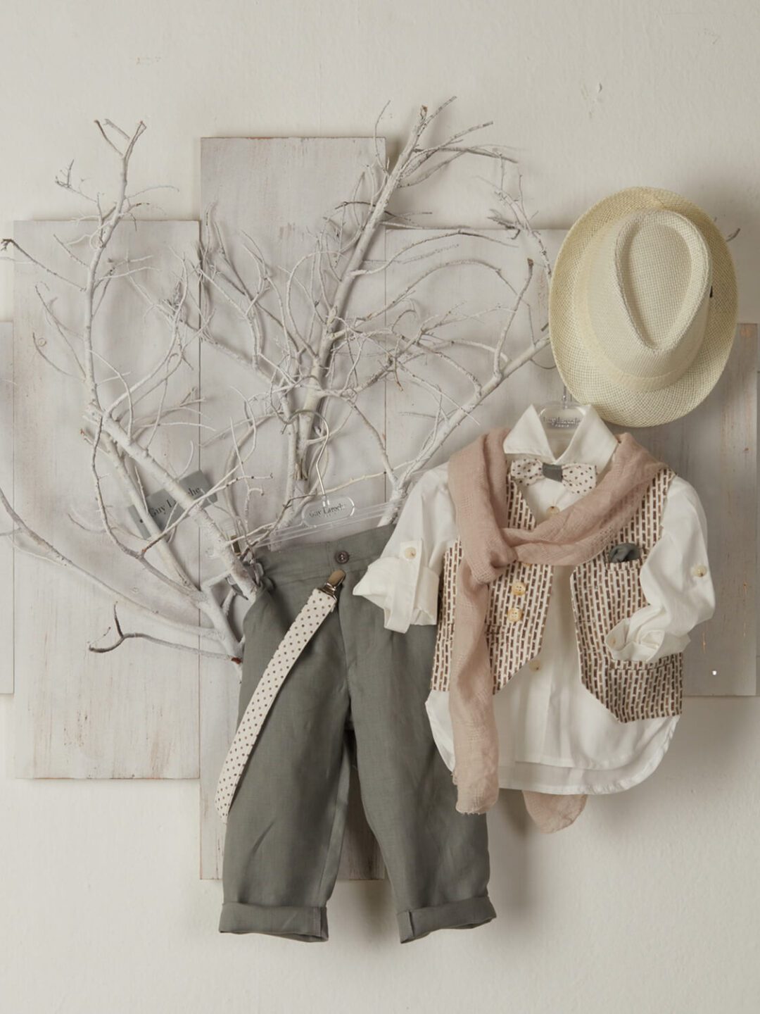 Βαπτιστικά ρούχα Guy Laroche