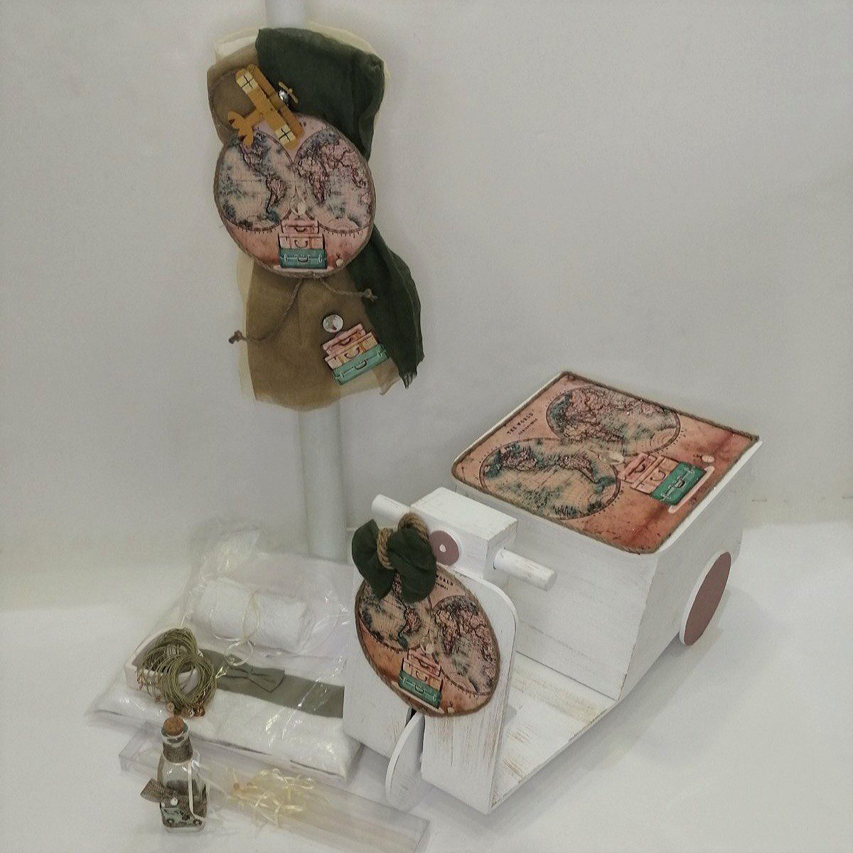 Σετ βάπτισης με βέσπα και θέμα ταξίδια, ο γύρος του κόσμου