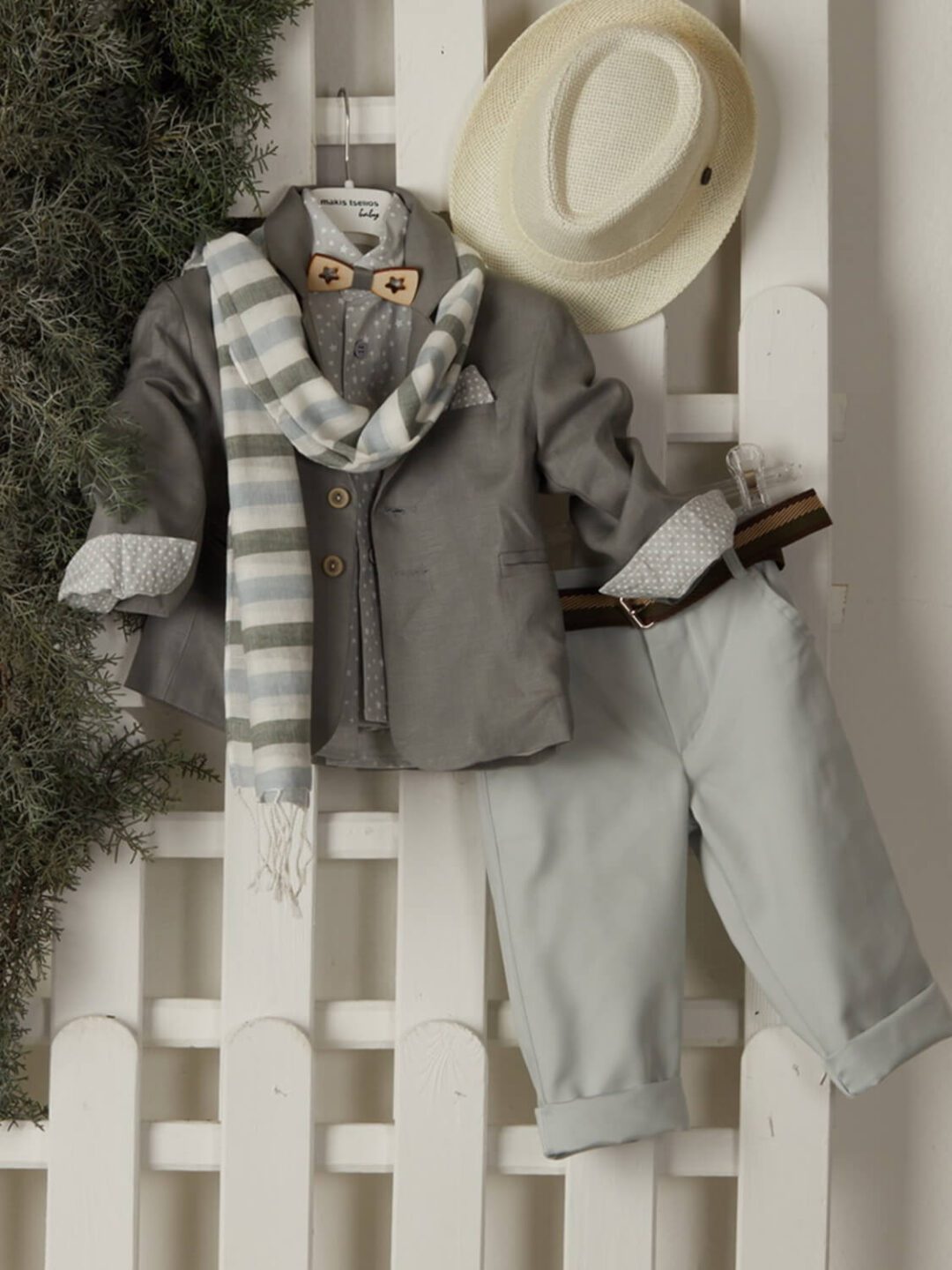 Βαπτιστικό ρούχο για αγόρι σε μπεζ γκρι αποχρώσεις