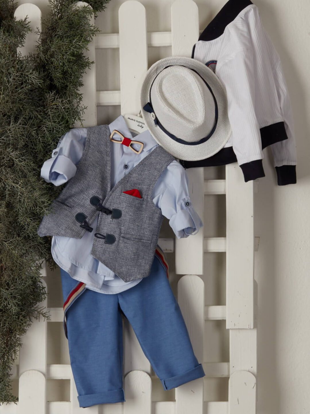 Βαπτιστικό ρούχο για αγόρι σε θαλασσί και λευκό