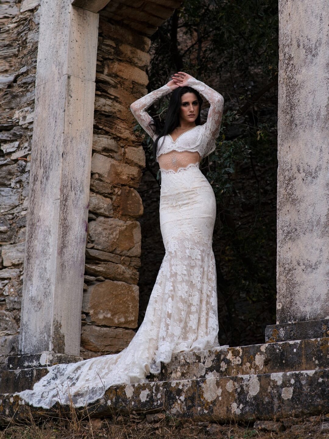 DSC_0737 3_4 Νυφικό από γαλλική δαντέλα, με εντυπωσιακή γοργονέ ουρά