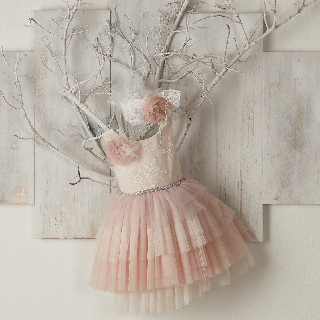 Βαπτιστικό φόρεμα σε αποχρώσεις του ροζ, της Guy Laroche