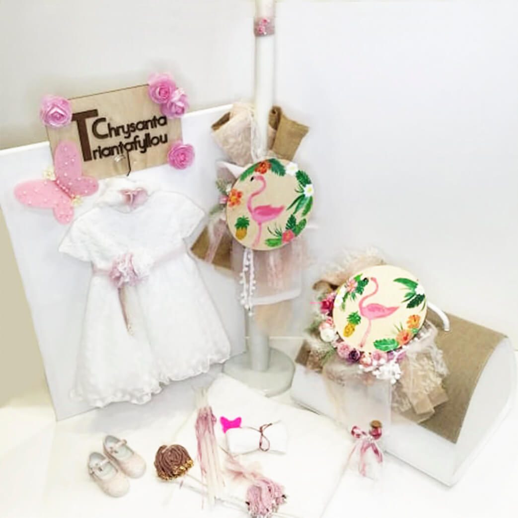 Πλήρες σετ βάπτισης με θέμα το φλαμίνγκο, συνδυασμένο με φόρεμα και παπούτσι
