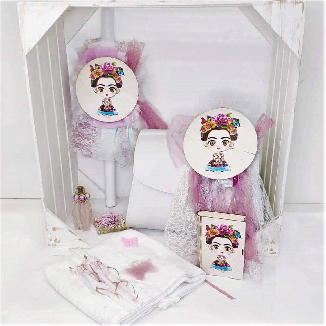 Πλήρες σετ βάπτισης για κορίτσι με θέμα την φρίντα κάλο