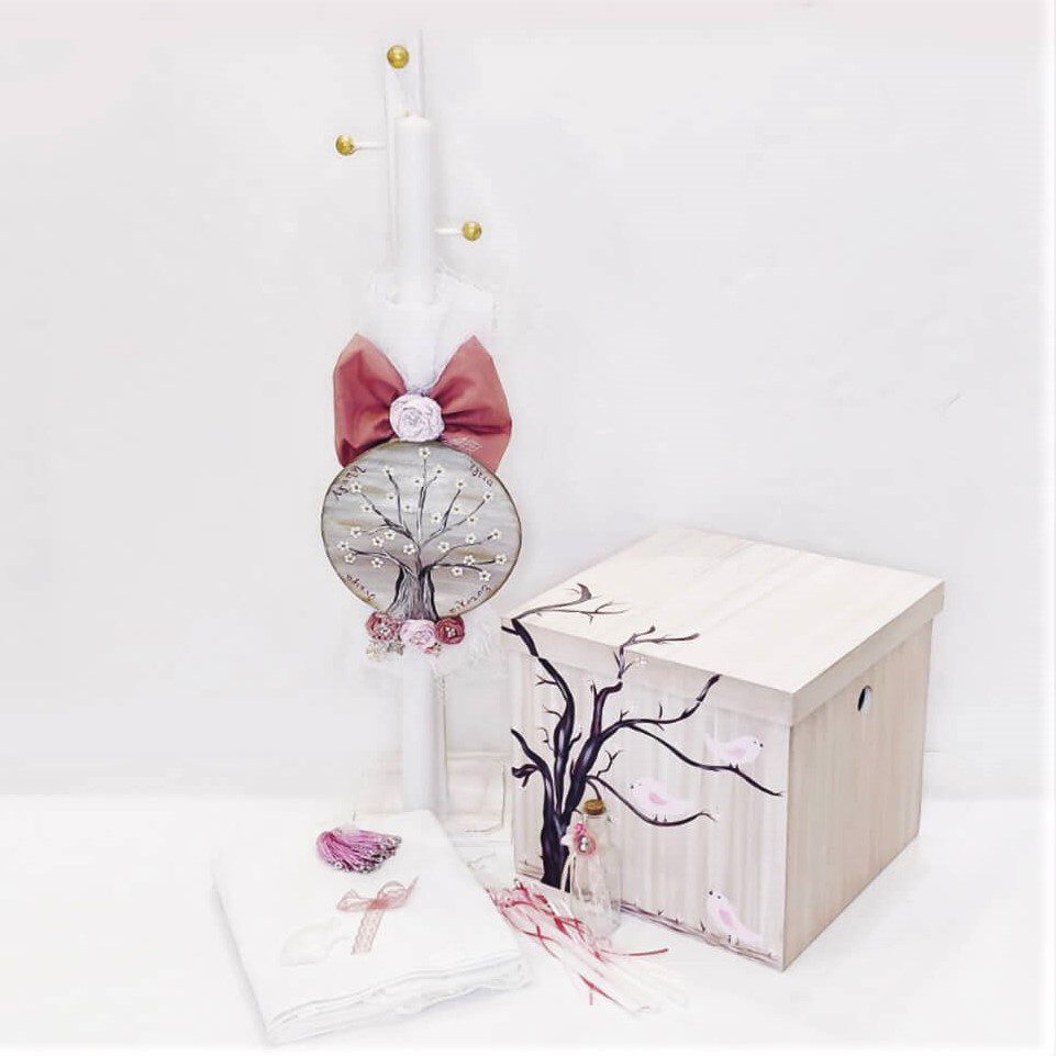 Πλήρες σετ βάπτισης με θέμα ανθισμένη αμυγδαλιά και πουλάκια, με ξύλινο αποθηκευτικό κύβο