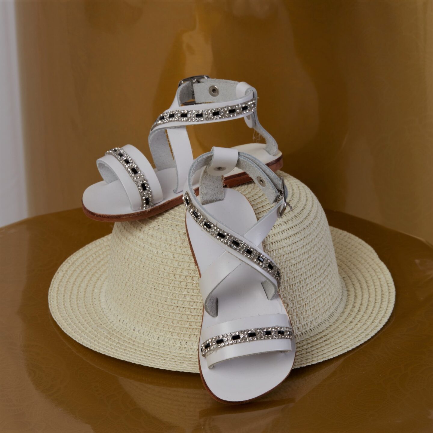 Βαπτιστικό πέδιλο σε λευκό με στρας