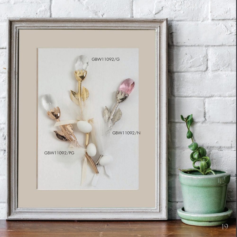 Μπομπονιέρα γάμου λουλούδι με κρύσταλλα επιχρυσωμένο με 24 καράτια