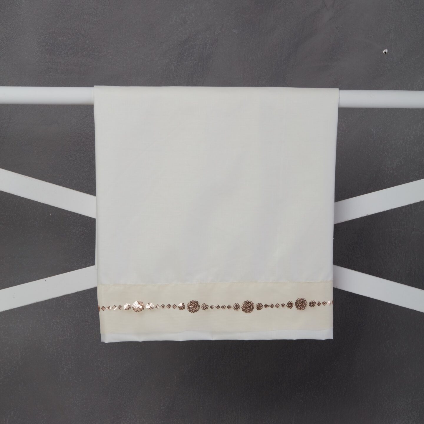 Σετ λαδόπανα βάπτισης Guy Laroche