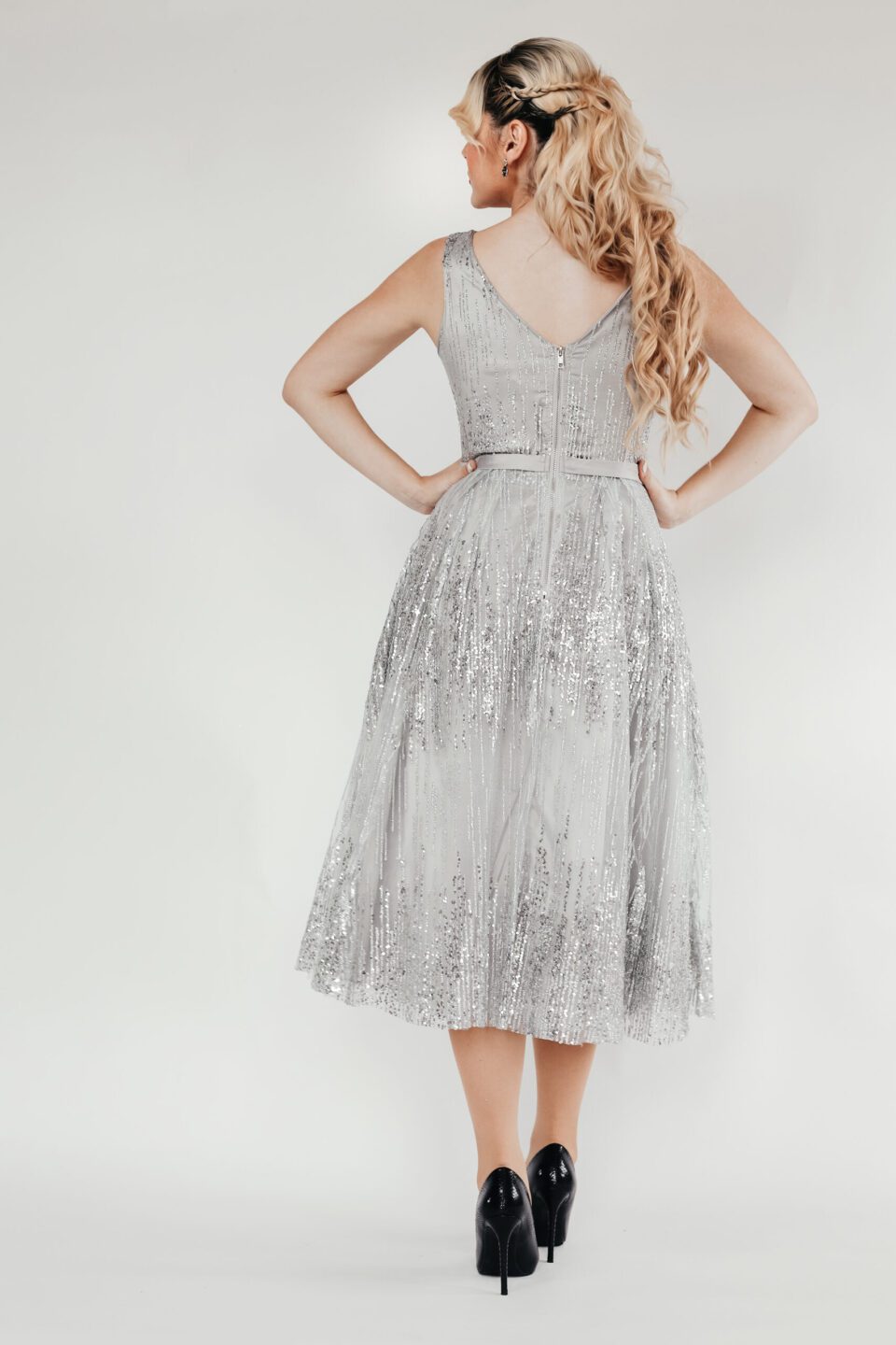 1 dress back Σετ μαμά κόρη με φόρεμα και φούστα τούτου σε ασημί με γκλίτερ