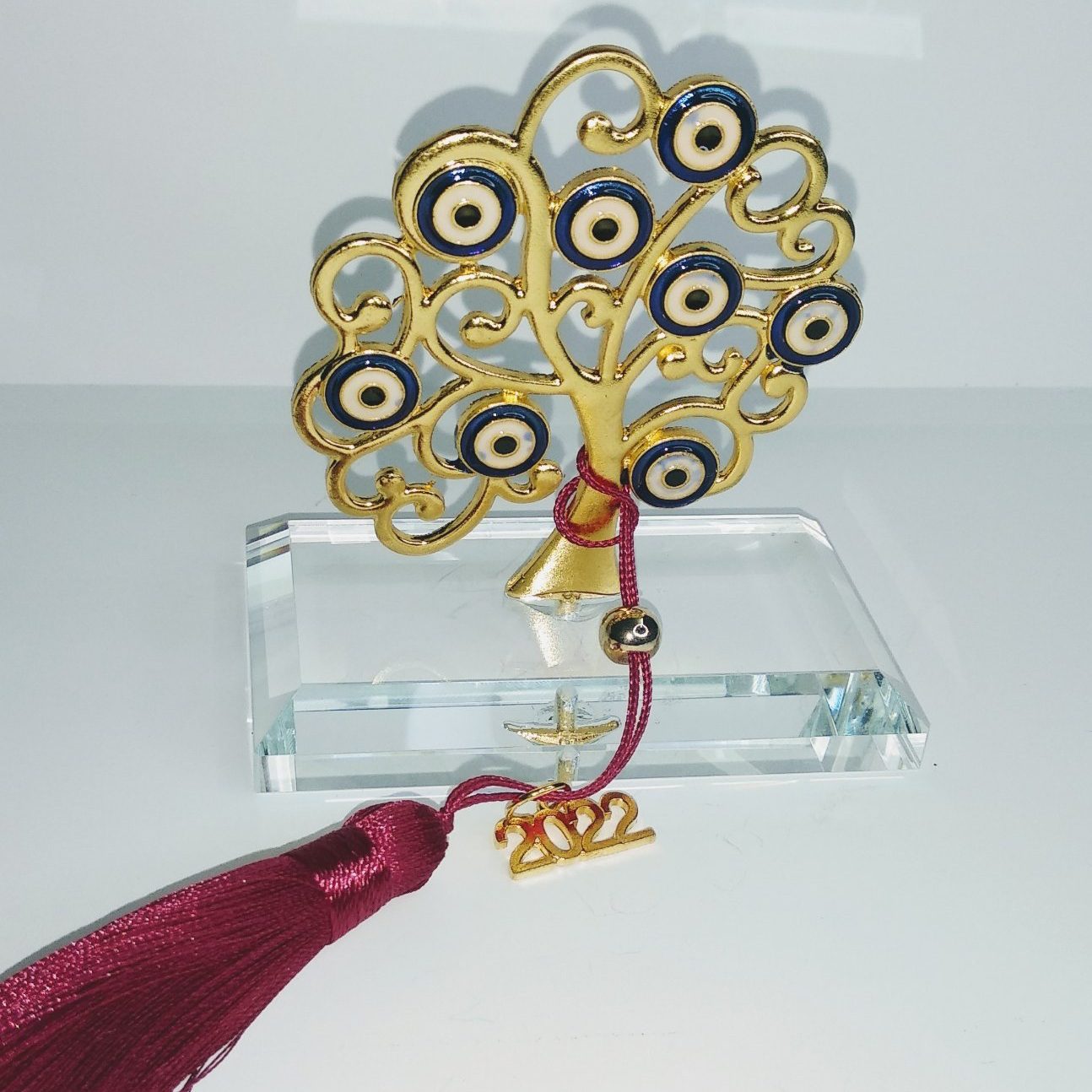 Γούρι 2022 με το δέντρο της ζωής και ματάκια