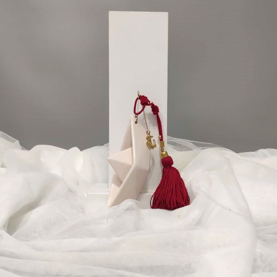 Γούρι 2023 εκρού καραβάκι