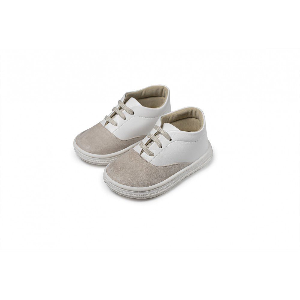 Χειροποίητα βαπτιστικά παπουτσάκια sneakers από δέρμα