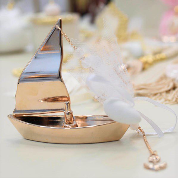 Μπομπονιέρα καραβάκι