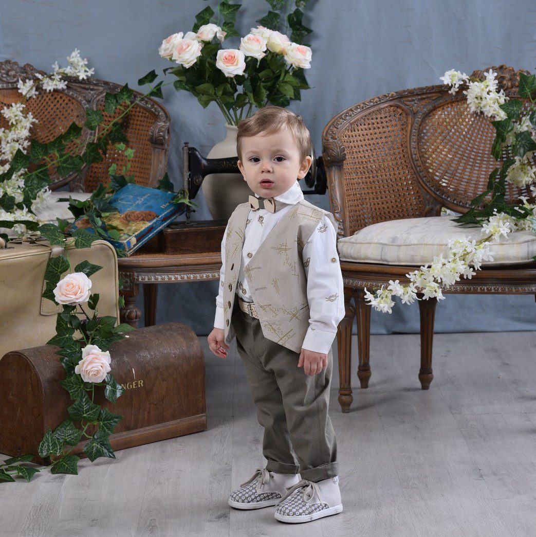 Βαπτιστικό κοστούμι σε μπεζ με χακί