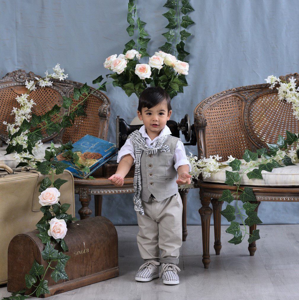 Βαπτιστικό κοστούμι σε γήινες αποχρώσεις