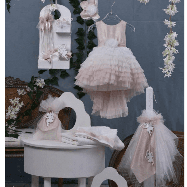 376 c Εντυπωσιακό βαπτιστικό φόρεμα degrade με ουρά