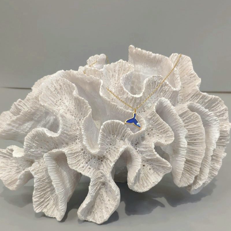 Επίχρυσο κολιέ με ουρά γοργόνας