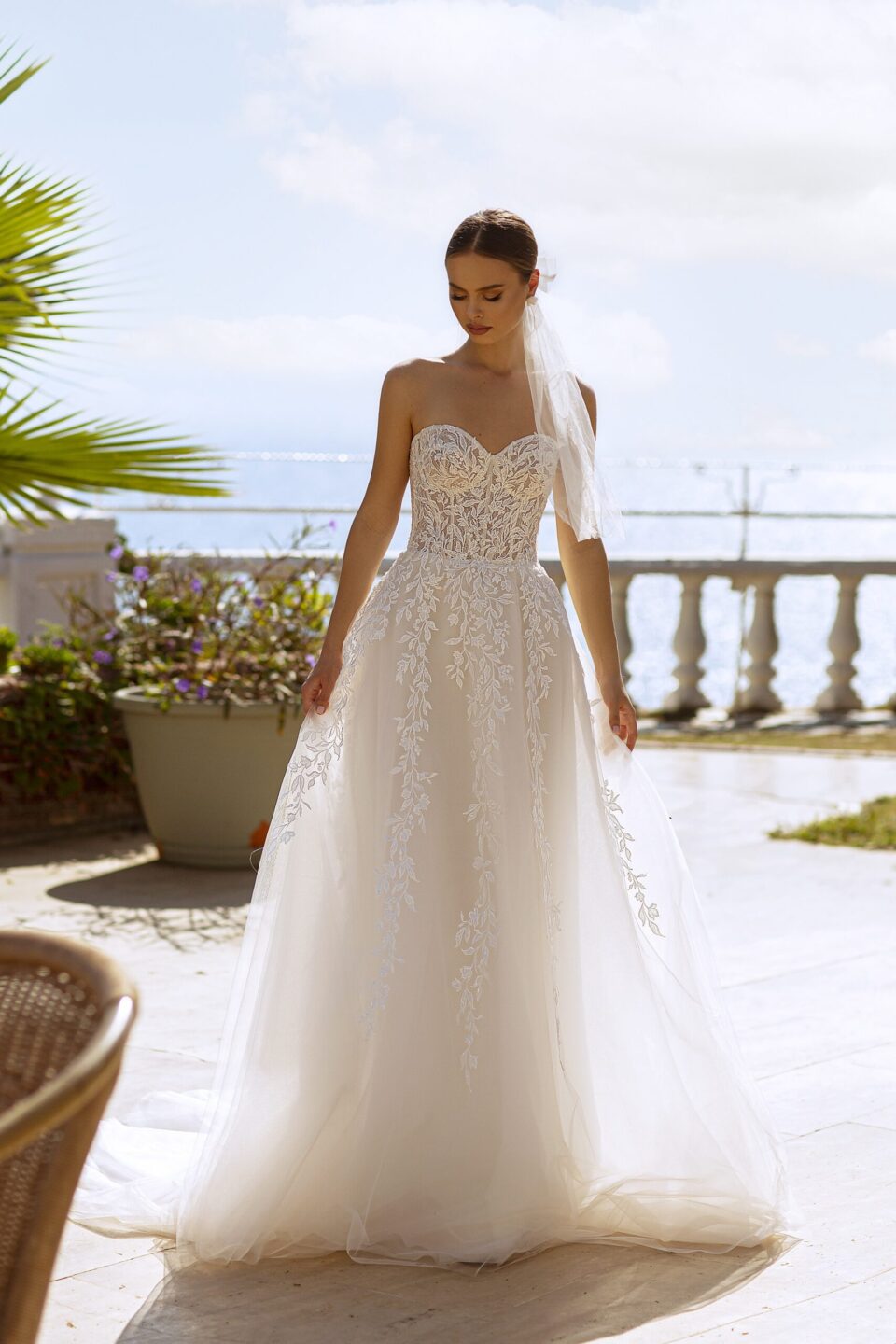Wedding-dress-707-1 Παραμυθένιο νυφικό στράπλες με μανίκια σε ιβουάρ