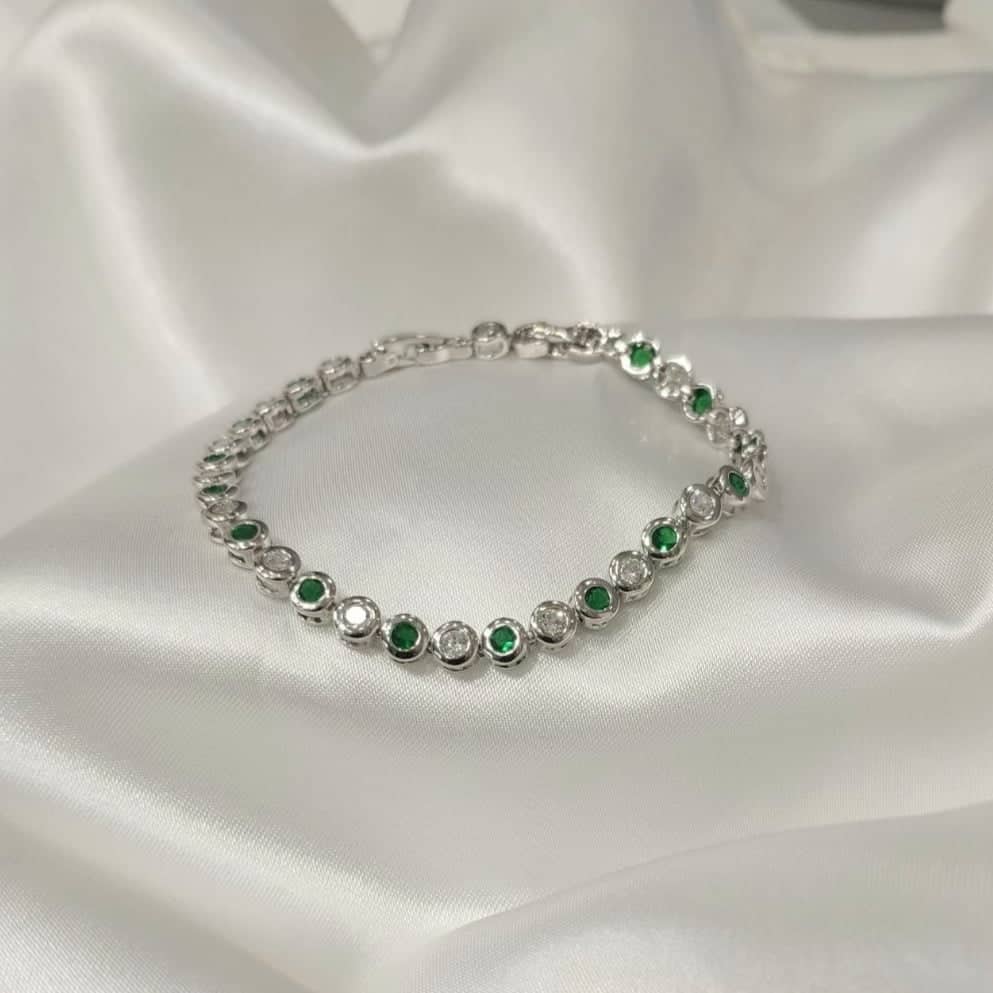 Βραχιόλι σε ασήμι 925 με σμαραγδί ημιπολύτιμους λίθους και swarovski