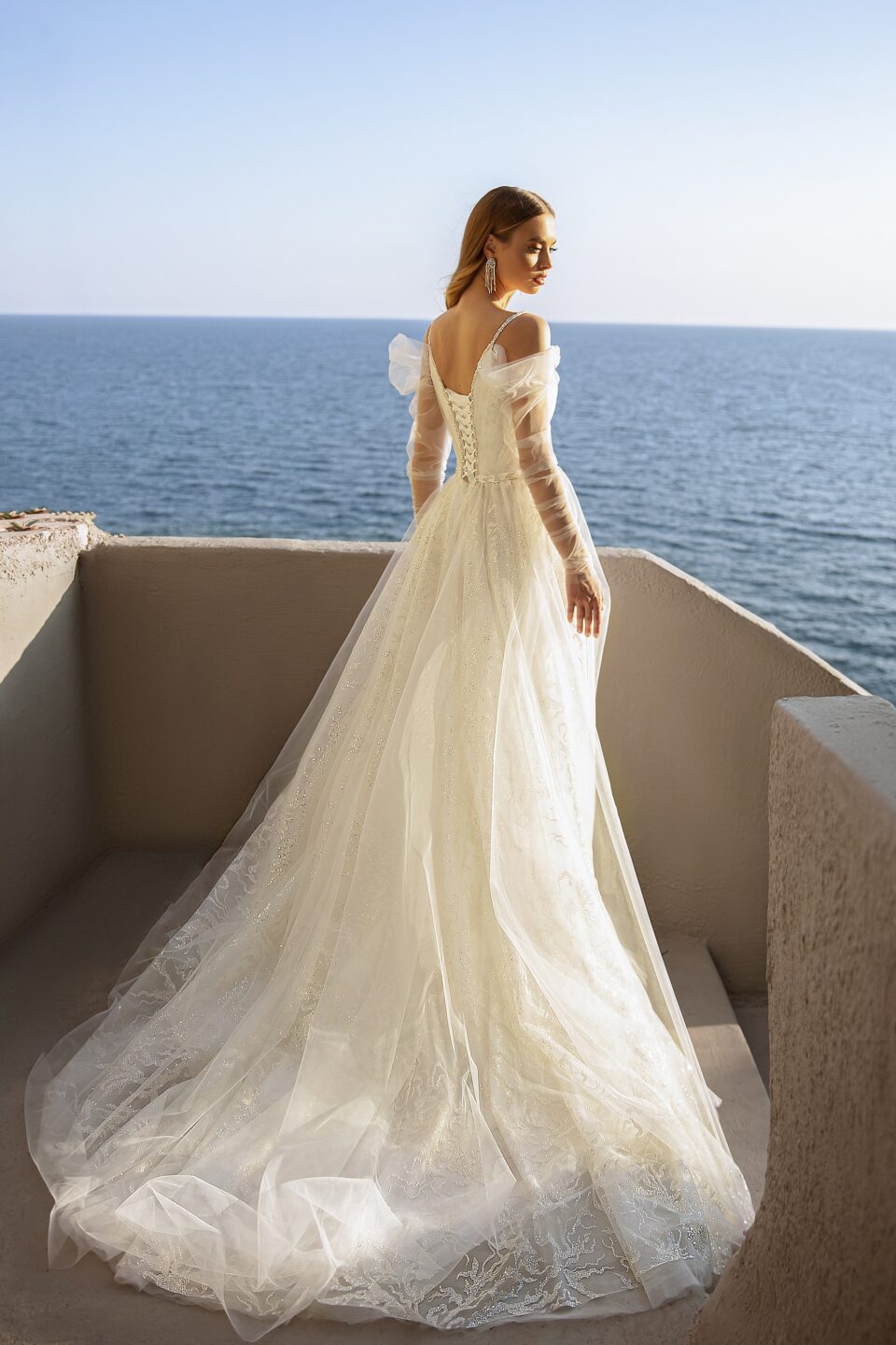 Wedding-dress-709-2 Εντυπωσιακό νυφικό με γκλίτερ τούλι και στρας