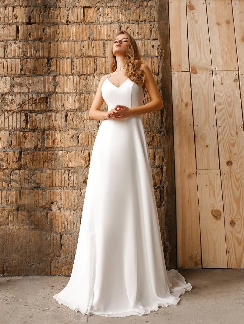 Σικάτο νυφικό φόρεμα σε άλφα γραμμή με χαμηλή πλάτη