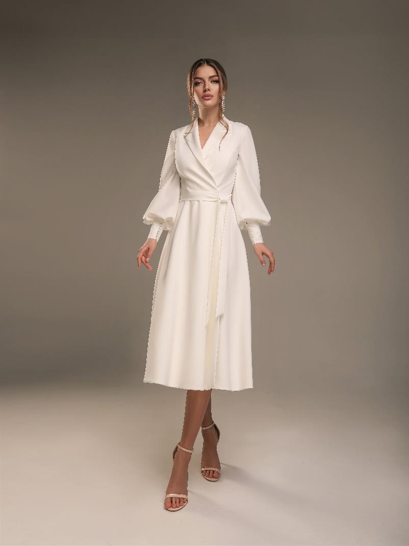 Midi νυφικό φόρεμα σε κρεπ σατέν με μανίκι