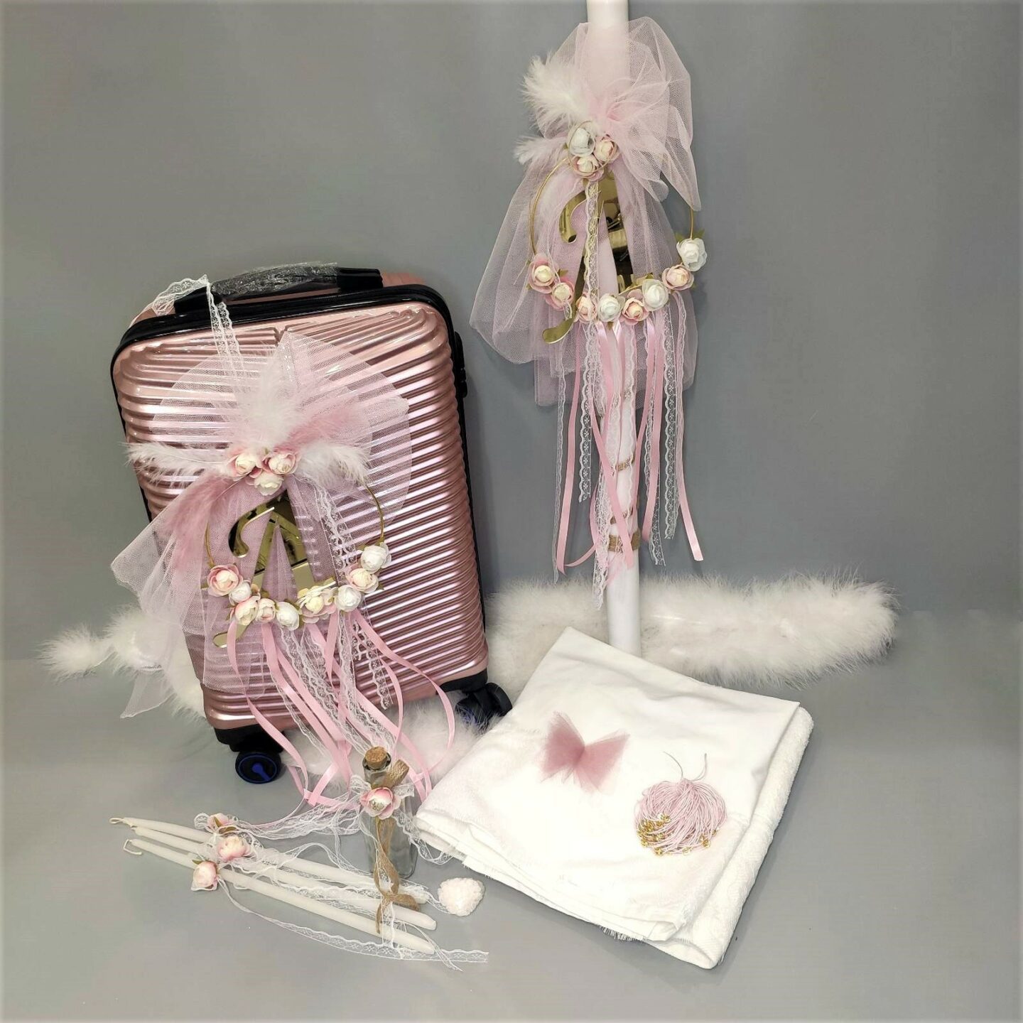 Πλήρες σετ βάπτισης για κορίτσι με μονόγραμμα ονόματος