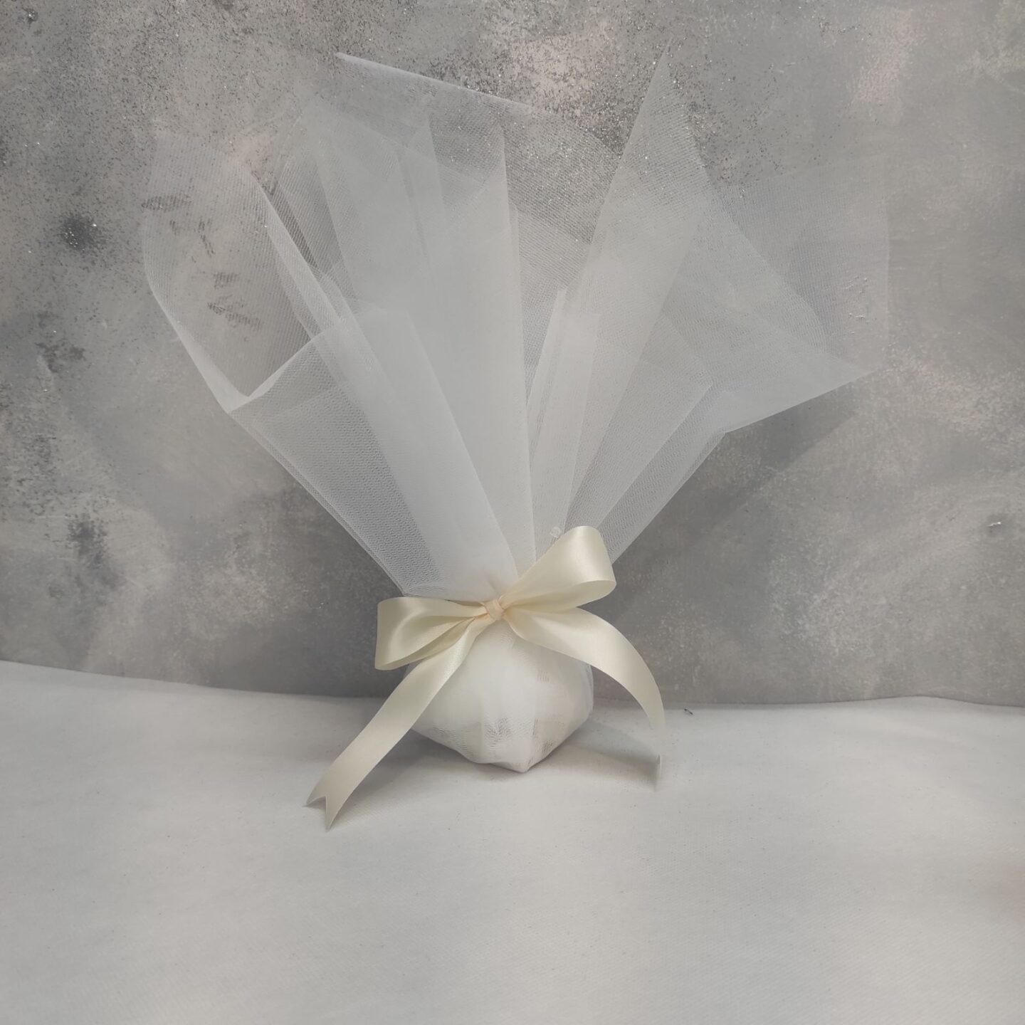 mpomponiera lepti saten kordela