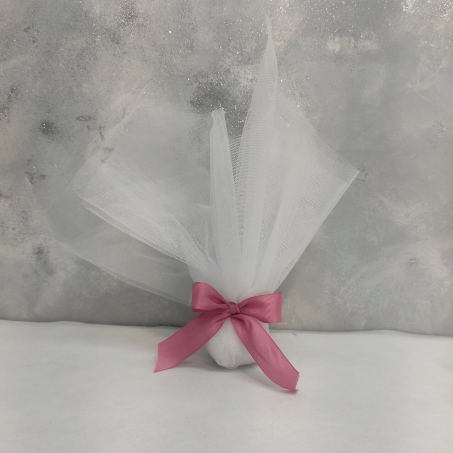 mpomponiera xontri saten kordela