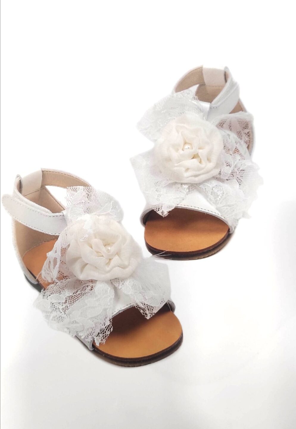 pedilo me δαντελα