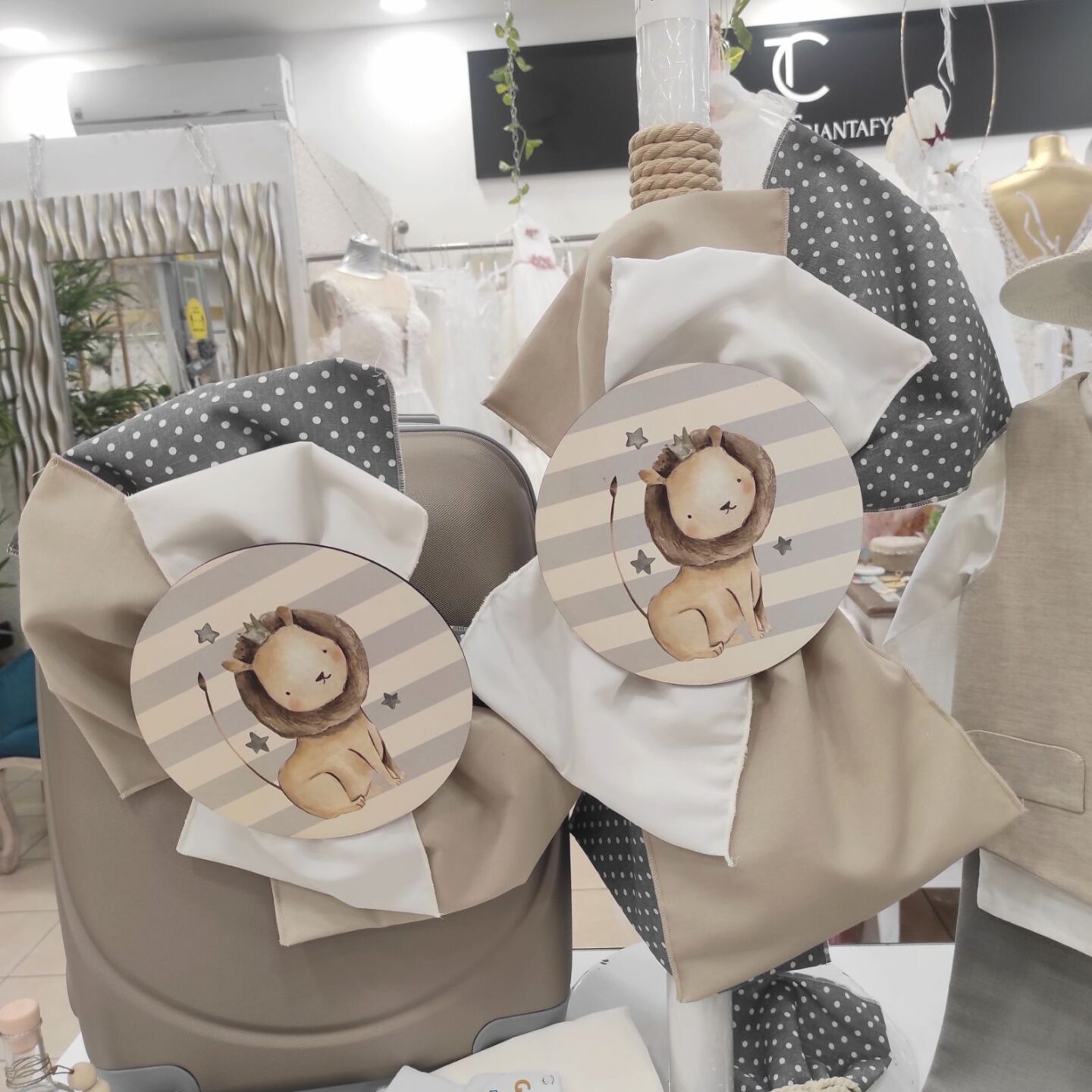 set liontari (2) set liontari (1)