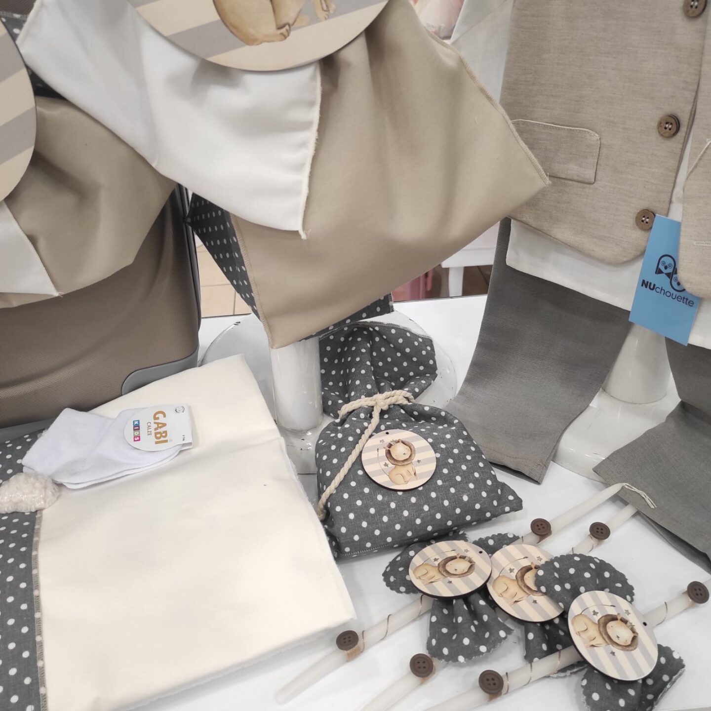 set liontari (5) set liontari (1)