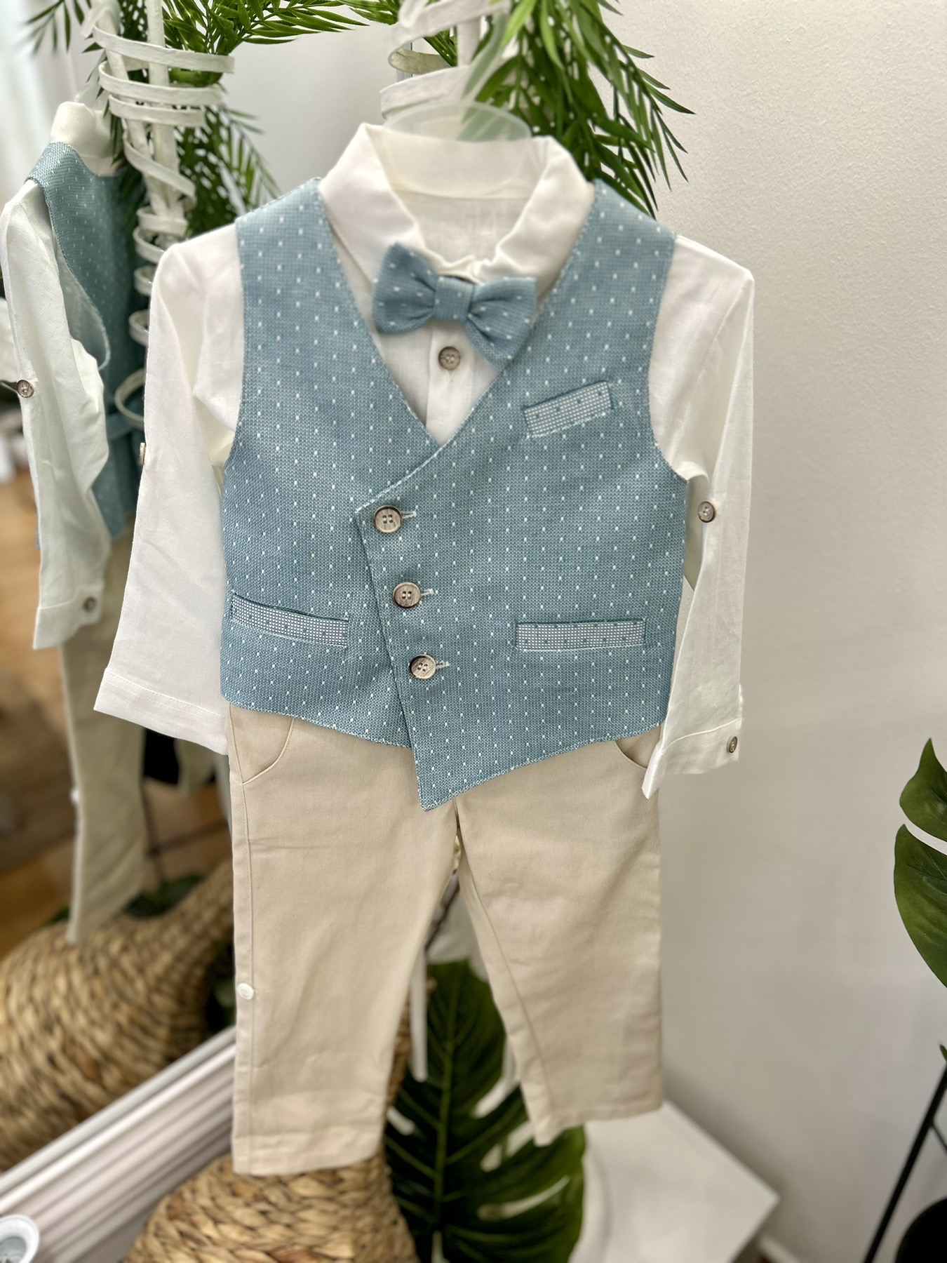 Βαπτιστικό κουστούμι σε σιέλ αποχρώσεις