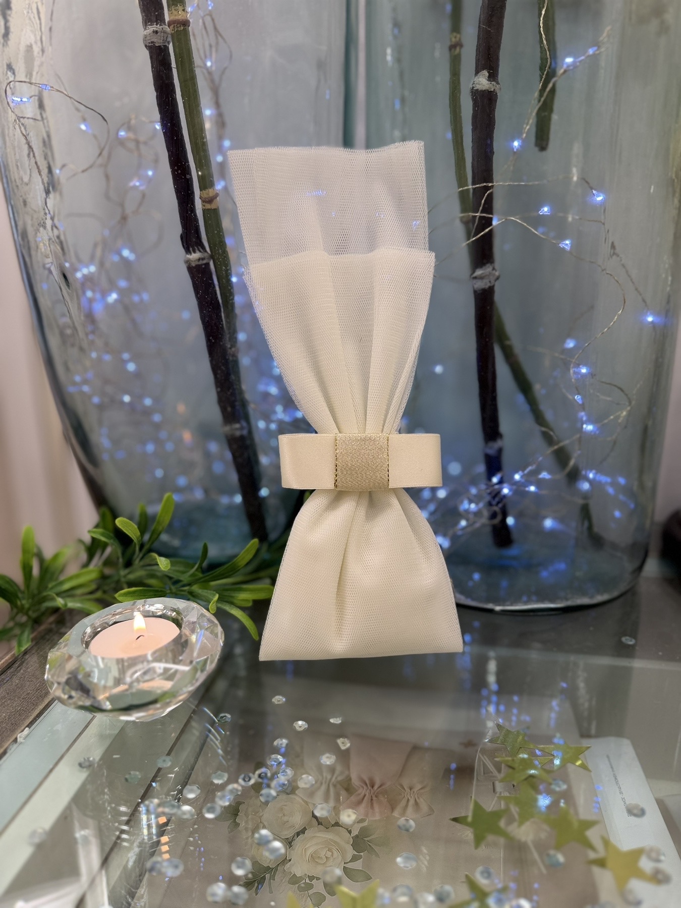 Μπομπονιέρα Γάμου Τούλι Ύφασμα με Κορδέλα